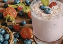 Berry Mixed Overnight Oats – No-Cook, Healthy, and Easy Breakfast for Busy Mornings Berry Mixed Overnight Oats